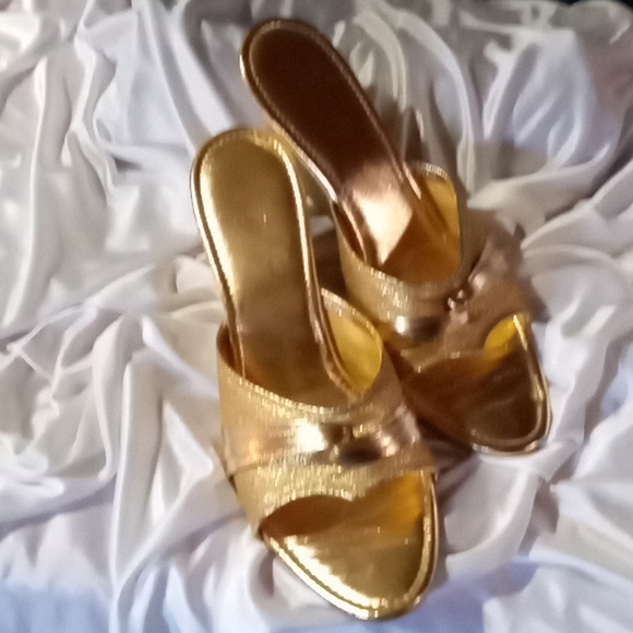 Gold wedge Sandals, used - Picture 4 of 4